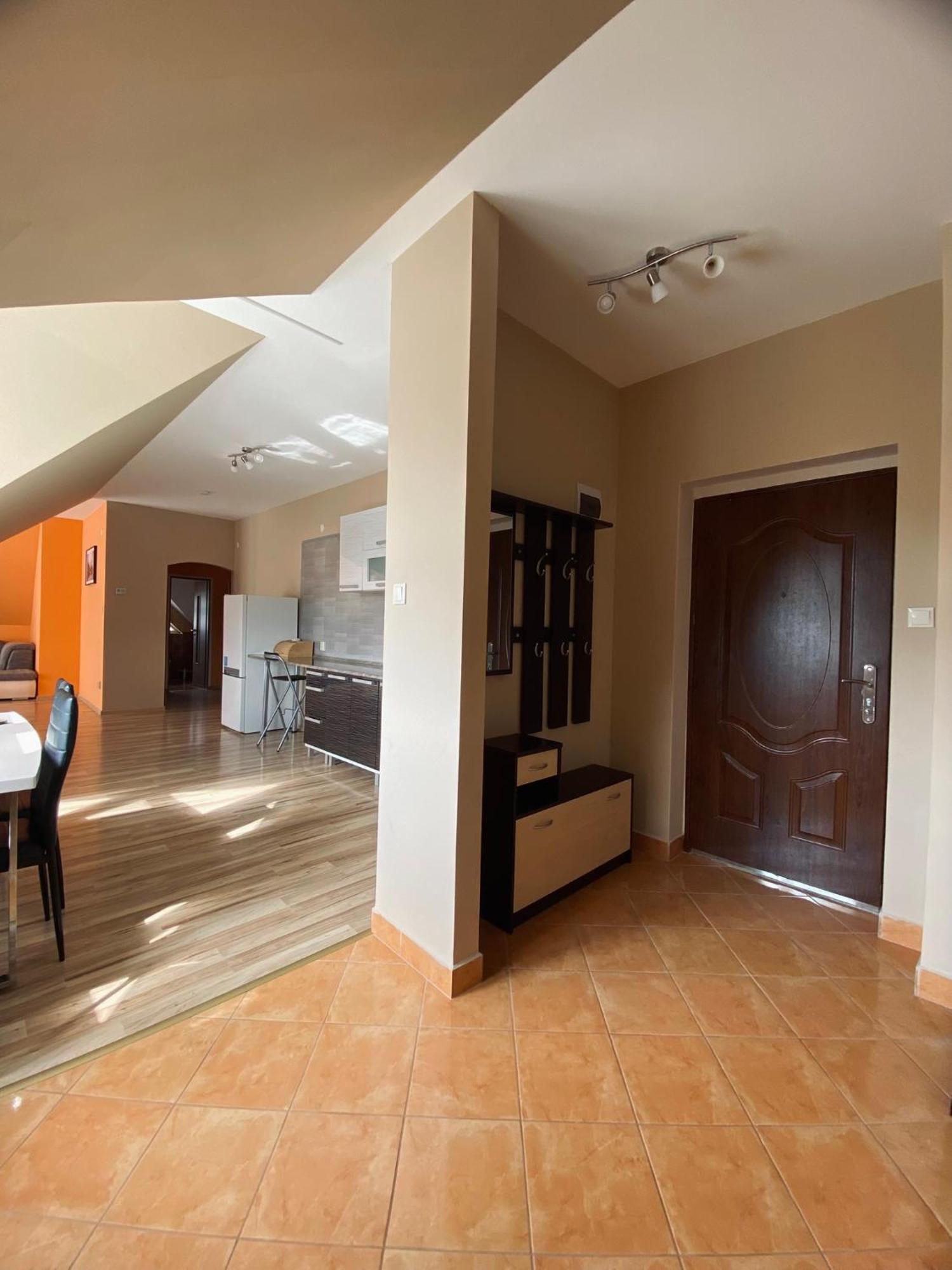 Korall Apartman Балатонфюзфе Екстер'єр фото