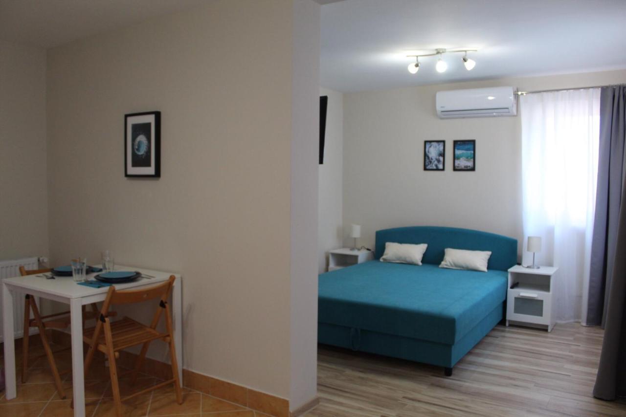 Korall Apartman Балатонфюзфе Екстер'єр фото