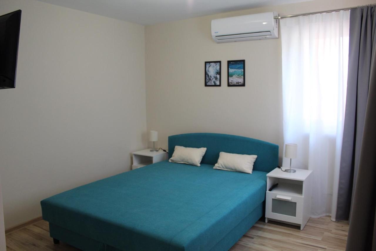 Korall Apartman Балатонфюзфе Екстер'єр фото
